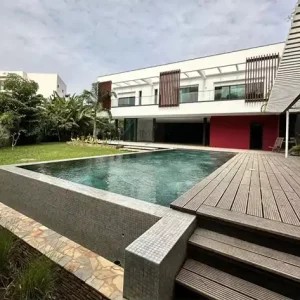 Vente d'un duplex 5pièces à la Riviera 4 M'Pouto